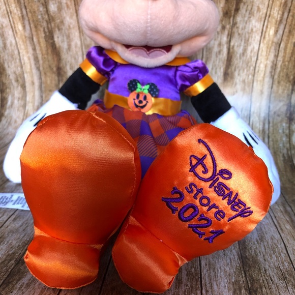 2021 Minnie Mouse Halloween Plush - Picture 4 of 5